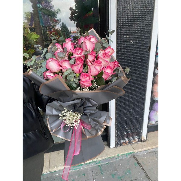 pembe gül buketi